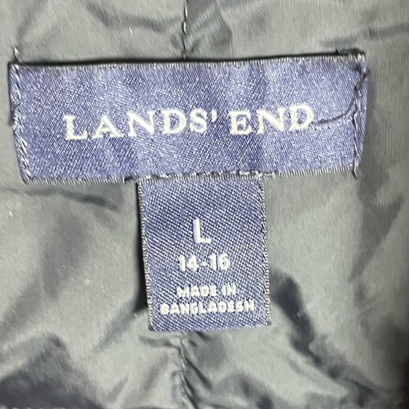 Lands' End Black Quilted Vest (Women’s or Mens) Size L. - Picture 5 of 5